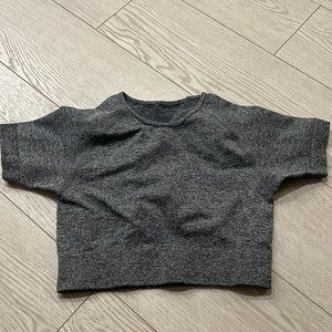 BO+TEE Cropped Shirt